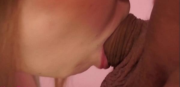  Gentle blowjob with an cumshot on the tongue, close-up